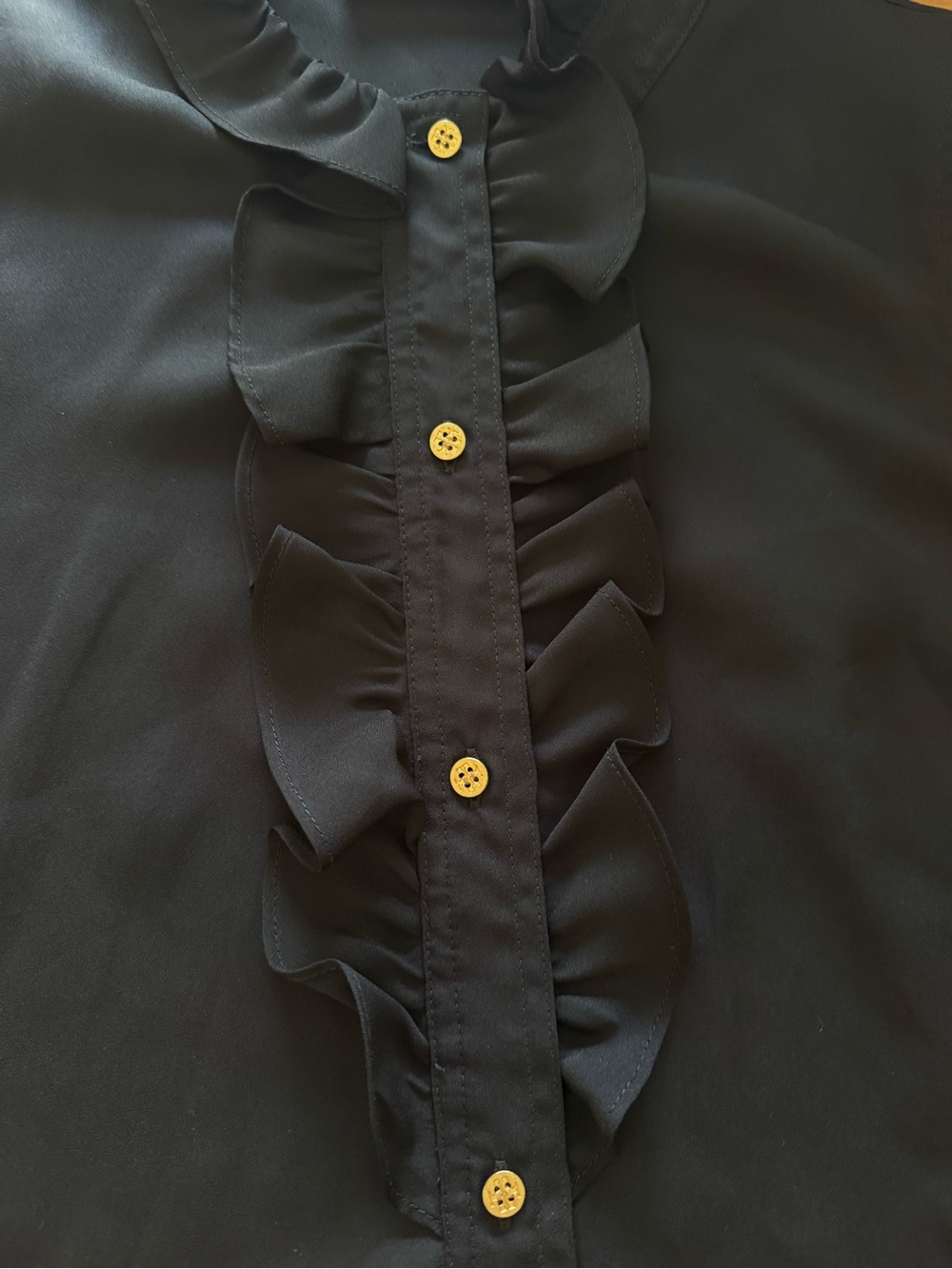 Tory Burch Black Sleeveless Ruffle-Front Blouse with Gold Buttons - Picture 2 of 4